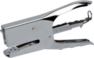 CUCITRICE A PINZA PER PUNTI METALLICI N.24/6 N.26/6
